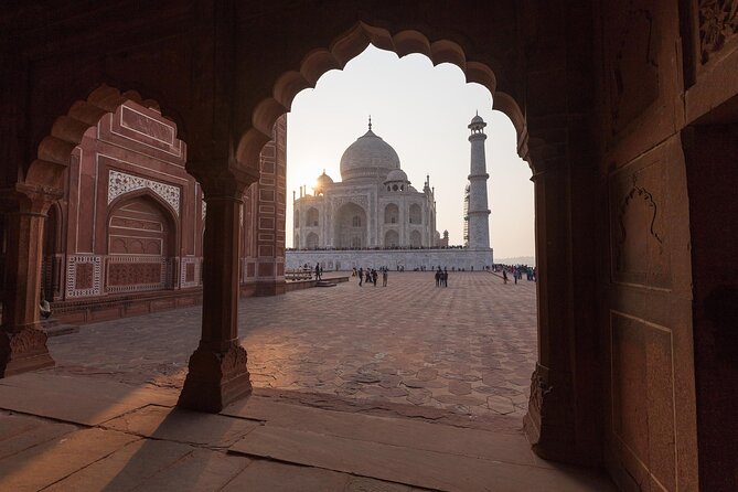 Skip the line: Taj Mahal Agra Private Day Trip From Delhi By Car - Why This Private Taj Mahal Day Trip From Delhi Makes Sense