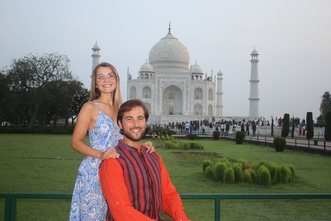 Skip-The-Line Taj Mahal Guided Tour with Flexible Options - Taj Mahal Stop: What You’ll Be Seeing and Why It’s Worth the Time