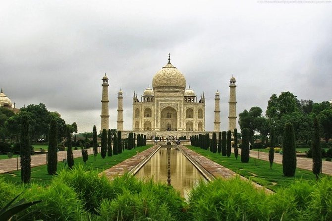 Skip The Line: Taj Mahal Tour From New Delhi With Drop At Jaipur - Price and value: what $127.16 really buys you