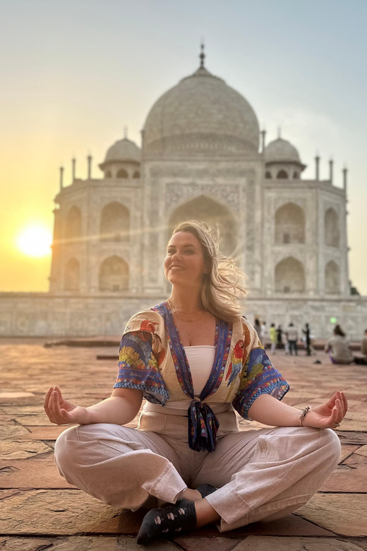 skip the line taj mahal tour with private tour guide - Skip-the-line entry: what time savings actually buys you