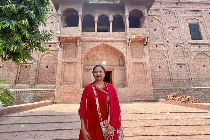 Spiritual Gems of Kurukshetra Private Day Trip From Delhi - Jyotisar: where the Gita story is anchored (and the Brahma Sarovar dip)