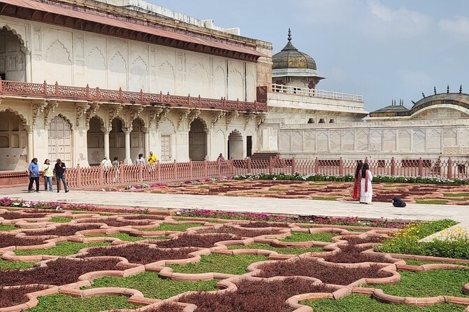 Sunrise Taj Mahal & Agra Fort Private Tour from Delhi – Inclusive - The drive: expressway time, comfort, and pickup options