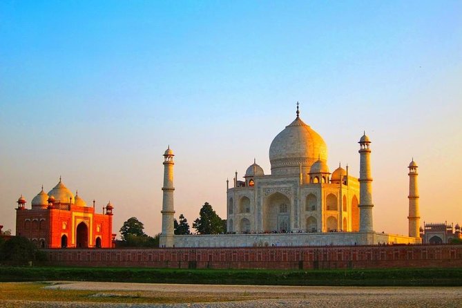 Sunrise Taj Mahal Day Trip from Delhi with Guide & Transfers - Delhi to Agra: ride comfort, pickup time, and what to expect