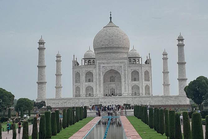 Sunrise Taj Mahal Private Tour from Delhi - Private guide names you can trust, and why that matters
