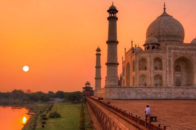 Sunrise Taj Mahal Tour by AC Car From Delhi - Agra Fort: Mughal power, palace life, and what you’ll actually see