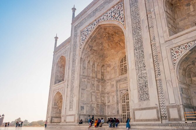 Sunrise Taj Mahal Tour By Car From Delhi ::-Private Tour - Lunch and Mehtab Bagh on the return: how the day closes out