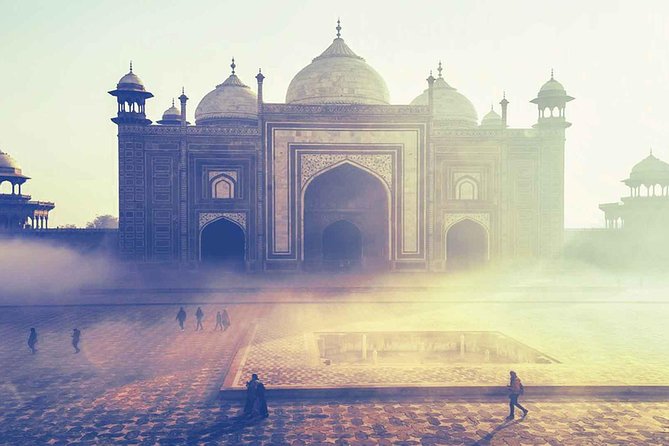 Sunrise Taj Mahal Tour from Delhi with Entrance and Food - The timing game: how sunrise scheduling actually helps your visit
