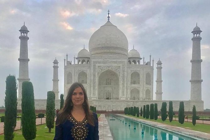 Sunrise Taj Mahal Tour from Delhi With Guide - Lunch break at the right time (and what’s included)