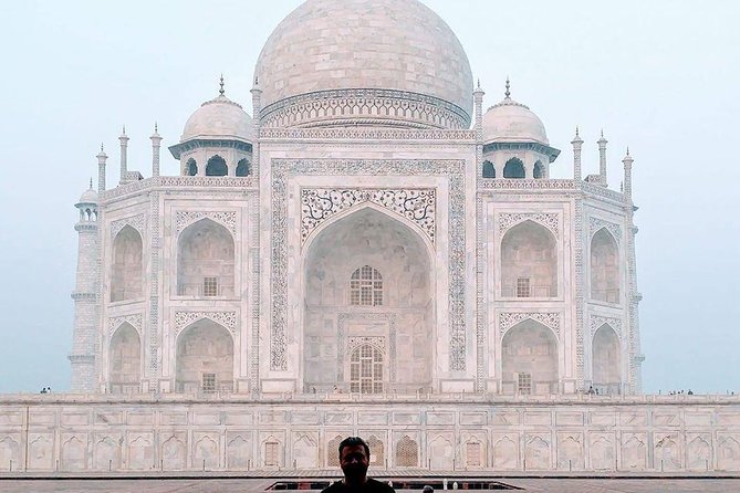 Sunrise Taj Mahal Tour from Delhi With Guide - From Delhi to Agra: private AC ride and driver timing