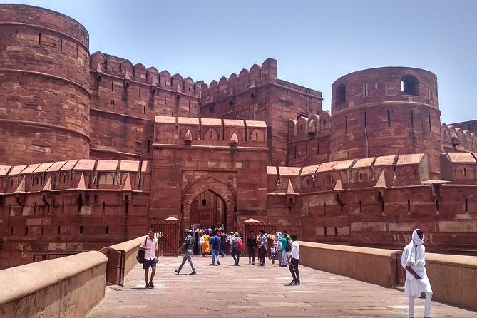 Sunrise TOUR To TAJ MAHAL, AGRA FORT & BABY TAJ from New Delhi.. - Lunch Options: When the Meal Is Included (and When It Isn’t)