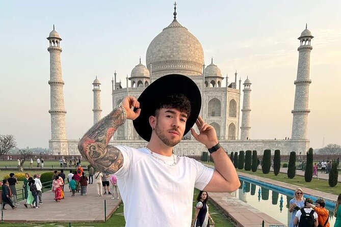 Taj Mahal, Agra Fort and Baby Taj Full Day Private Tour by Car - The guide makes the difference: Mayank, Anand, Bindu Bisht, Dharmendra
