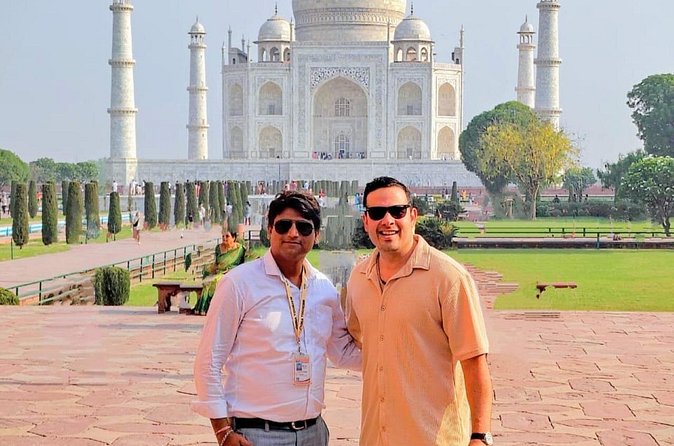 Taj Mahal, Agra Fort & Baby Taj Day Trip from Delhi by Car - Agra Fort in 1 hour: what fits, what to notice, and what to watch for