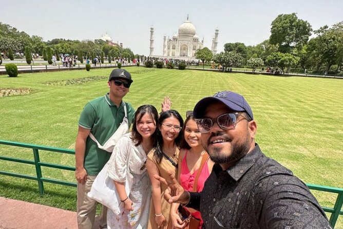 Taj Mahal, Agra Fort & Baby Taj Full-Day Tour from Delhi - The drive back via Yamuna Expressway: less hassle than you fear