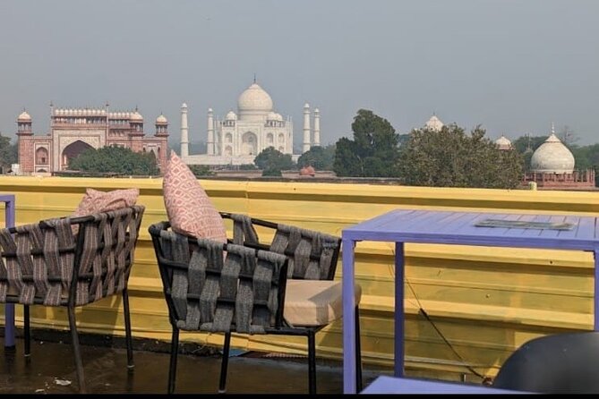 Taj Mahal, Agra Fort & Baby Taj Tour from Delhi by Car–Fast Entry - How the private AC car and guide help you move fast