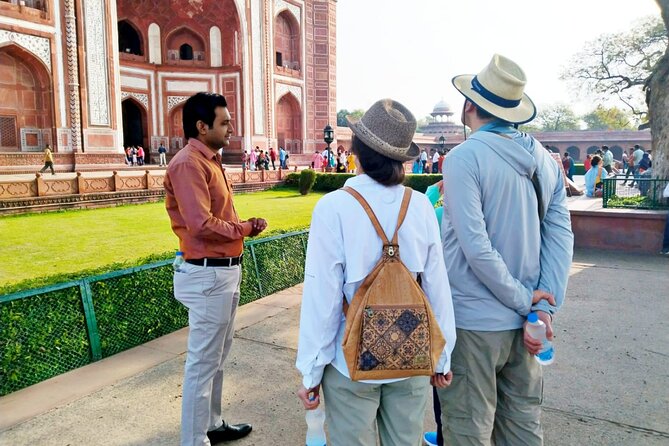 Taj Mahal, Agra Fort & Baby Taj Tour from Delhi by Car–Fast Entry - Agra Fort and Baby Taj in one day without feeling rushed