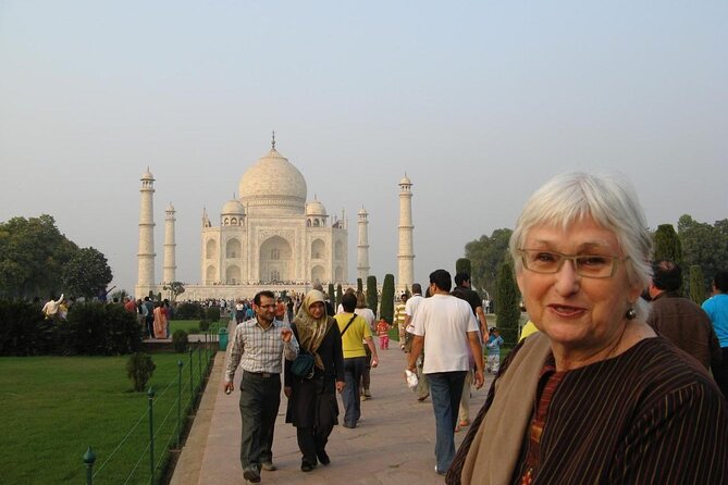 Taj Mahal, Agra Fort & Baby Taj tour from Delhi by Car with Meal - DoubleTree by Hilton Agra: The Meal Break That Keeps the Day Moving