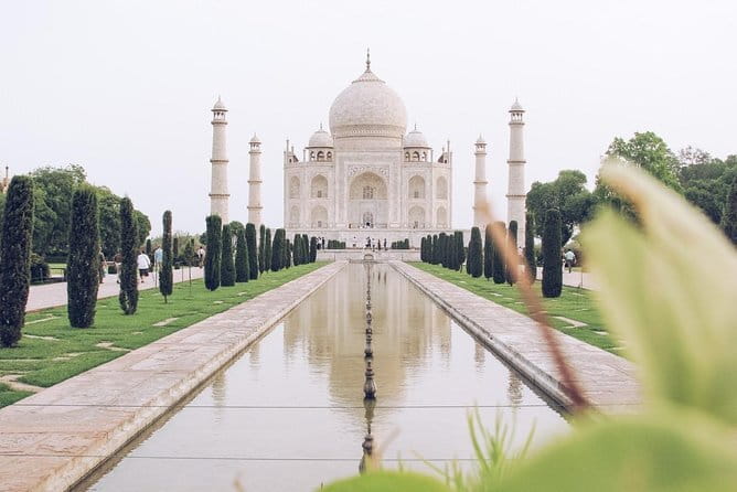 Taj Mahal, Agra Fort, Baby Taj Tour from Delhi by Superfast Train - Price and Value: What $75 Really Buys You