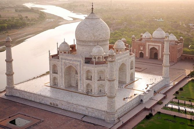 Taj Mahal & Agra Fort Day Tour By Car - From Delhi - The small things that make this day trip feel easier