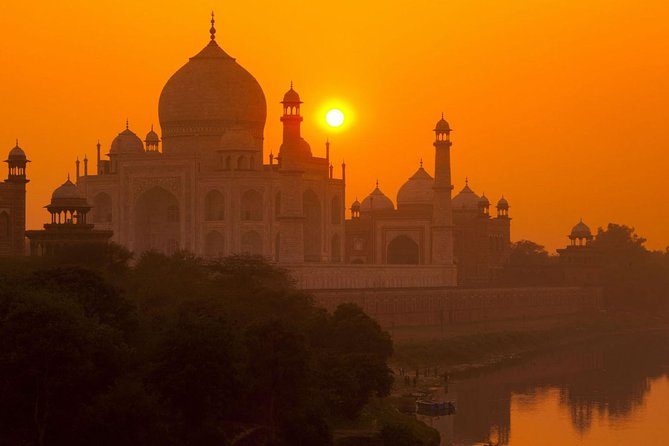 Taj Mahal, Agra Fort & Elephant Rescue Sanctuary Private Day Trip - Price and value: what you’re really paying for