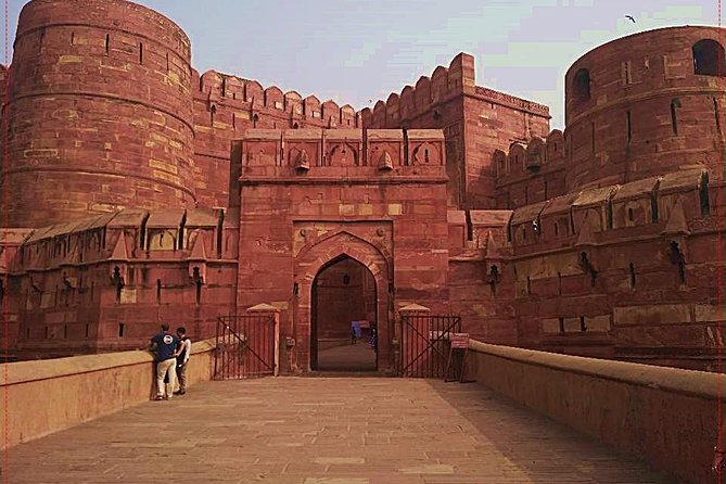 Taj Mahal, Agra Fort, & Fatehpur Sikri Day trip From Delhi by car - The 5:30 AM pickup: where the day is won or lost