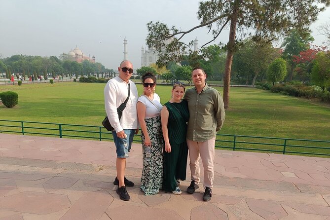Taj Mahal & Agra Fort Private Guided Day Tour From Delhi - Taj Mahal at Your Pace: 2 Hours With a Guide