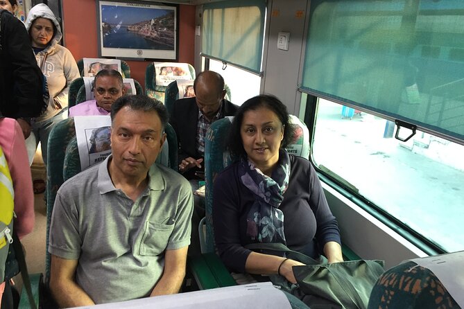 Taj Mahal & Agra Fort Visit by Gatimaan Express Train - Taj Mahal at 10:00: What You’ll See and What Costs Extra