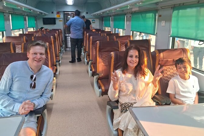 Taj Mahal & Agra Private Tour from Delhi by India's Fastest Train - Delhi Pickup and Getting to Nizamuddin Station Smoothly