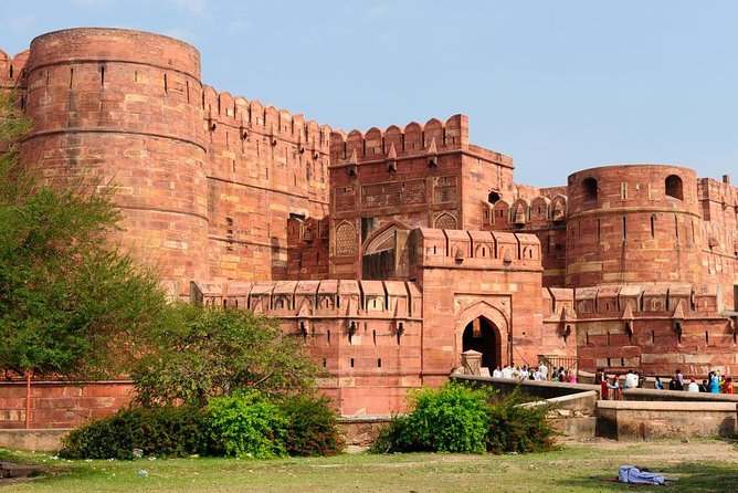 Taj Mahal and Agra Fort Day Trip from Delhi - Value check: is $170.21 per group worth it?