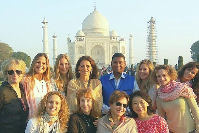 Taj Mahal and Agra Fort Day Trip from Delhi - Service quality cues you can actually look for