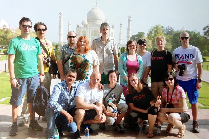 Taj Mahal and Agra Fort Tour By Car From Delhi - Taj Mahal visit: parking logistics, electric vehicle, and what to expect