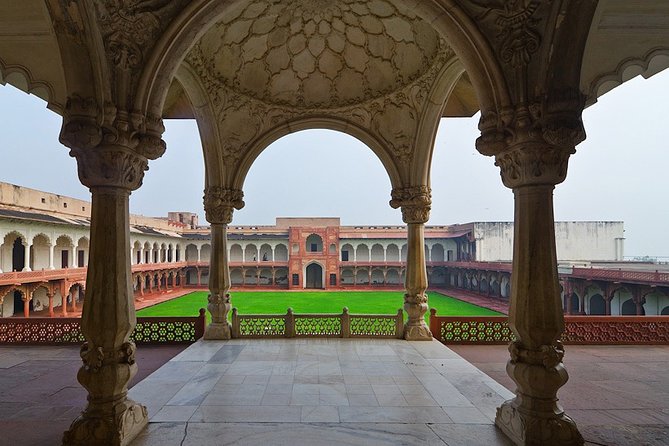 Taj Mahal And Agra Overnight Tour From Delhi By AC Car - Agra Fort: A Mughal Powerhouse That Feels More Residential