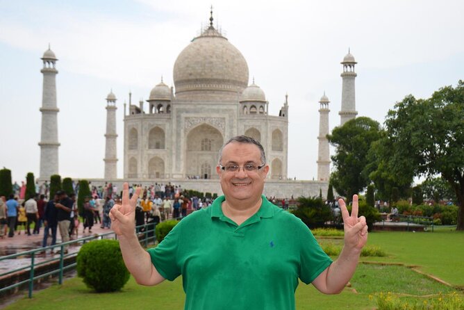 Taj Mahal And Agra Private Day Tour From Delhi - DoubleTree by Hilton Agra meal break: more than just stopping
