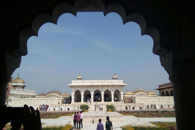 Taj Mahal And Fathepur Sikri - Agra’s big moment: seeing the Taj Mahal with a guide who sets the tone