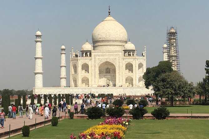 Taj Mahal Day Tour From Delhi By Private Cab -All Inclusive - What’s included in this all-inclusive cab tour (and what you pay at the sites)