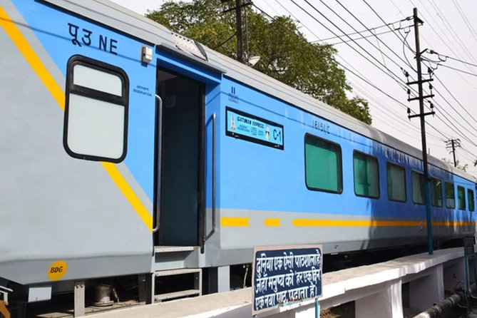 Taj Mahal Day Tour From Delhi by Superfast Train - Getting Back to the Train: Drop-Off at 5:00 PM, Depart at 5:50 PM