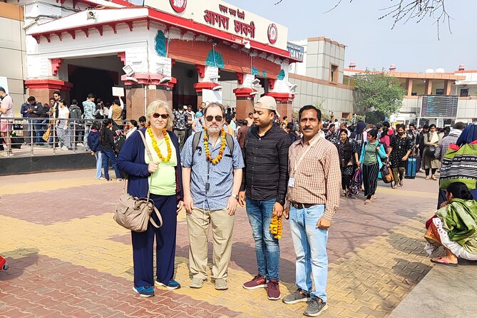 Taj Mahal Day Trip from Delhi by Fastest Train - All Inclusive - Gatimaan Express Morning Start: Why the train makes the day work