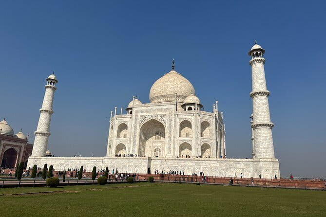 Taj Mahal day Trip from Delhi by Private Car ( Luxury & Comfort ) - Optional artistic stop in Agra: a break from monuments