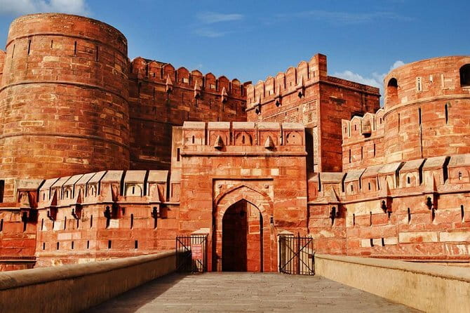 Taj Mahal Day Trip from New Delhi Airport - Why sunrise Taj Mahal beats a later visit