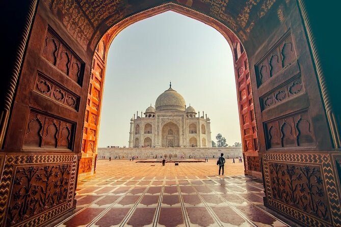 Taj Mahal Day Trip With Specialists - Taj Mahal Time at 09:30: How to Use Your 3 Hours