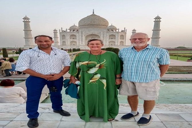 Taj Mahal Private Day Tour by Car with Guide - Taj Mahal with a real guide: what you gain beyond photos