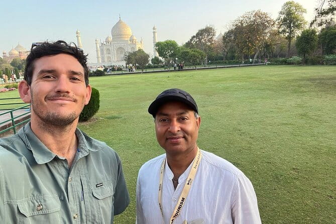 Taj Mahal same day luxurious Tour by Superfast Train from Delhi - Price and Value: What You’re Really Paying For