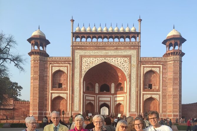Taj Mahal Same Day Tour All Inclusive - Included Lunch and Tickets: The Quiet Value