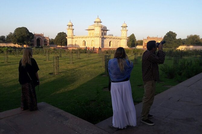 Taj Mahal Same Day Tour by Fast Track to the Taj - Itmad-ud-Daulah: The Baby Taj Detail Stop