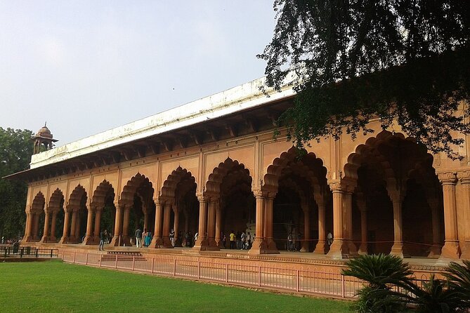 Taj Mahal Sunrise & Agra Fort Private Tour from Delhi - Breakfast at Agra: clean food option, or a 5-star upgrade
