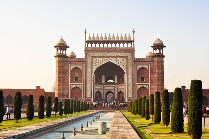 Taj Mahal Sunrise and Agra Fort Tour From Delhi By Private Car - Getting to Agra comfortably in a private AC vehicle