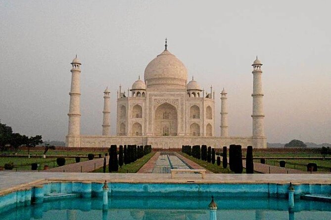 Taj Mahal Sunrise and Sunset Tour from Delhi with Fatehpur Sikri - Fatehpur Sikri on Day 2: Akbar’s Palace City in One Focused Visit