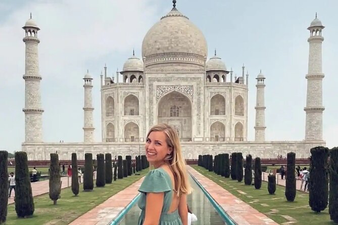 Taj Mahal Sunrise Private Tour from Delhi - Agra Fort With Your Local Guide: Mughal Power Up Close
