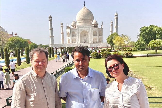 Taj Mahal Sunrise Tour From Delhi by Car - Taj Mahal sunrise timing: what you can do with 2 hours