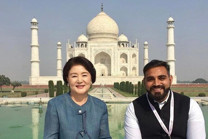 Taj Mahal Sunrise Tour From Delhi by Car - Why having a private guide changes everything