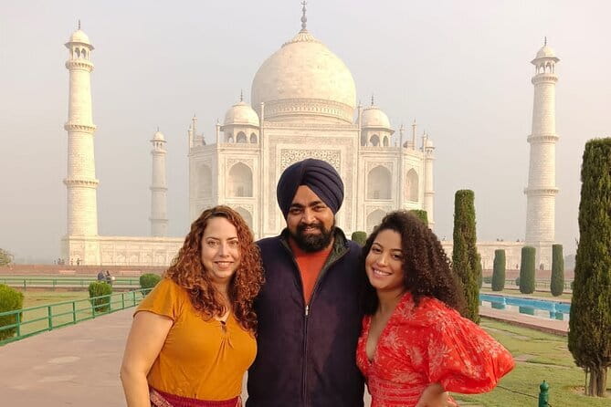 Taj Mahal Sunrise Tour From Delhi by Car - The logistics that can make or break your day
